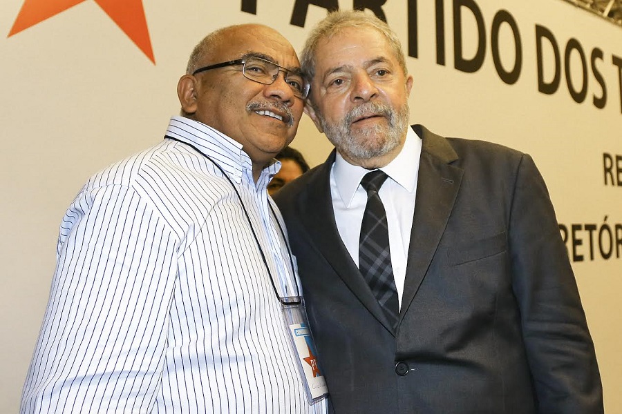 Chico Vigilante presta apoio ao ex-presidente Lula